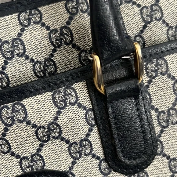 Gucci Authentic Vintage Tote 🔥 - Picture 5 of 17